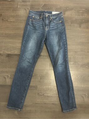 GAP 1969 True Skinny High Rise Dark Wash Jeans Size 27 / 4 Regular